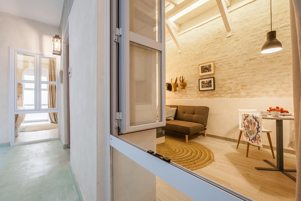 Tomas Ibarra Pool & Luxury Appartement